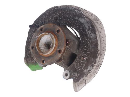 Used Left front steering knuckle BMW 3 (F30, F80) 320 d (190 hp) 18158055