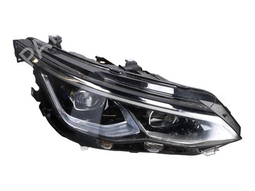 Used Right headlight VW GOLF VIII (CD1, DA1) 2.0 GTI (245 hp) 30321049