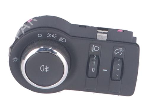 Used Headlight switch OPEL ASTRA J Sports Tourer (P10) 1.6 CDTi (35) (110 hp) 18159775