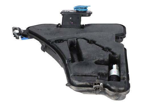 windscreen-washer-tank-bmw-5-g30-f90-2016-32065490 main image