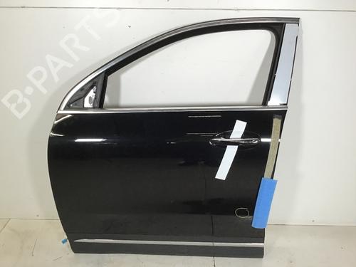Used Left front door MERCEDES-BENZ GLA (H247) GLA 200 4-matic (247.788) (163 hp) 26721915