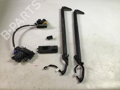 Used Electronic module Electronic module VW TOURAN (5T1) 1.0 TSI (116 hp) 34406530 34406530