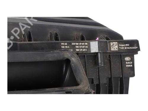 Air filter box VW GOLF VIII (CD1, DA1) 1.5 eTSI | BP32237404M87