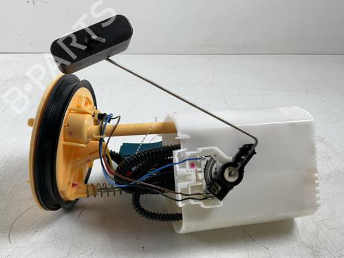 Used Fuel pump Fuel pump 38005881 38005881