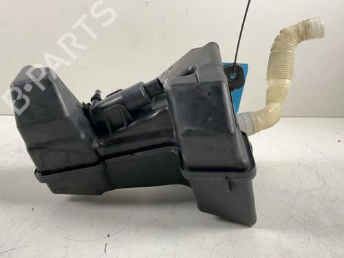 Used Windscreen washer tank Windscreen washer tank 38464324 38464324