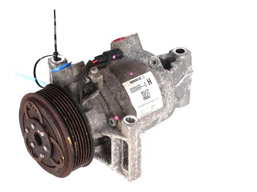 Used AC compressor AC compressor DACIA LOGAN III (3K_) 1.0 TCe 90 (3KM6) (91 hp) 39928754 39928754