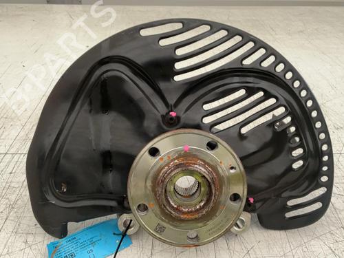 Used Right front steering knuckle Right front steering knuckle CUPRA FORMENTOR (KM7, KMP) 2.5 VZ5 4Drive (390 hp) 39928138 39928138
