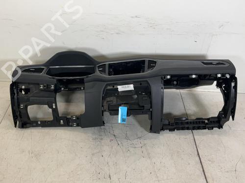 Instrumentbræt VW T-ROC Convertible (AC7, AC8) 1.5 TSI (150 hp) 32427924