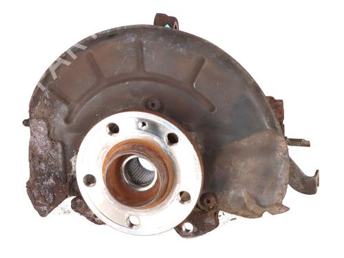 Used Right front steering knuckle Right front steering knuckle SKODA ROOMSTER (5J7) 1.2 TDI (75 hp) 34374272 34374272