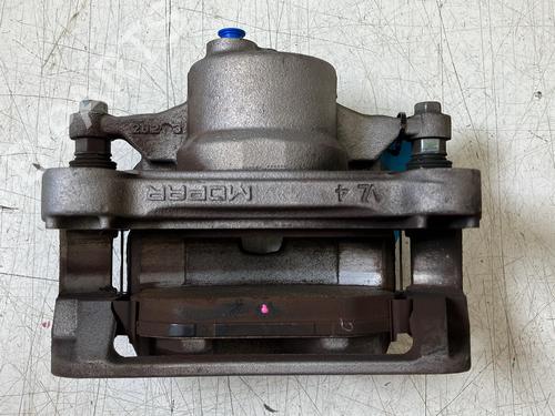 Used Left front brake caliper Left front brake caliper OPEL VIVARO C Van (K0) VIVARO-E HYDROGEN (136 hp) 39924911 39924911