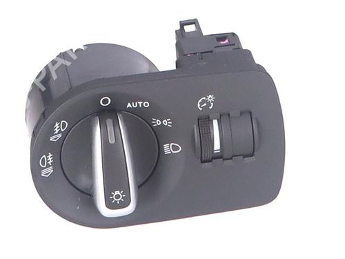 Used Headlight switch AUDI A1 Sportback (8XA, 8XF) 1.4 TFSI (125 hp) 26206400