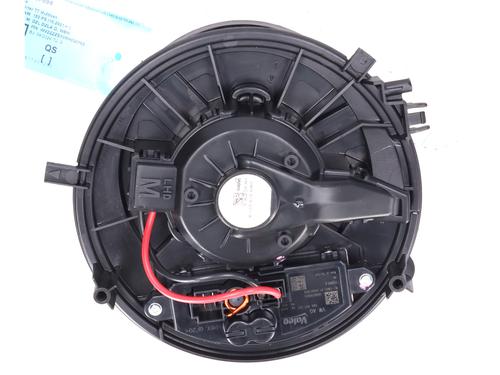 Heater blower motor VW MULTIVAN T7 (STM, STN) 2.0 TDI | BP37454609M62 - Image 2