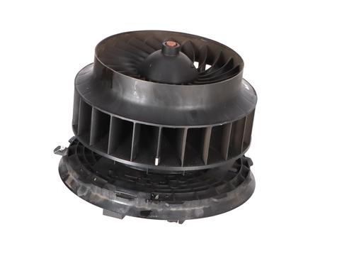Used Heater blower motor Heater blower motor MERCEDES-BENZ C-CLASS (W205) C 200 (205.042) (184 hp) 39949605 39949605