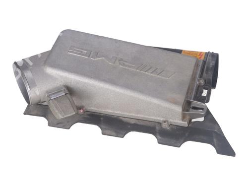 Used Air filter box MERCEDES-BENZ CLS (C219) CLS 63 AMG (219.377) (514 hp) 26134081