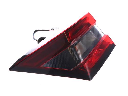 left-taillight-nissan-juke-f16_-2019-40043602 main image