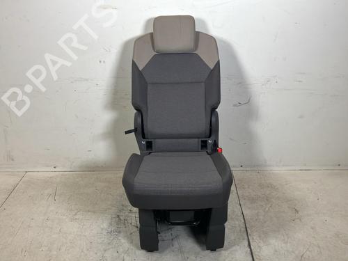 Used Right front seat Right front seat VW MULTIVAN T7 (STM, STN) 2.0 TDI (150 hp) 33985391 33985391