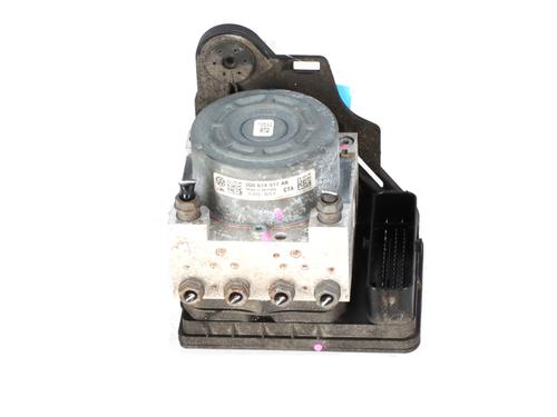 Used ABS pump ABS pump VW PASSAT B8 Variant (3G5, CB5) 2.0 TDI 4motion (190 hp) 33884657 33884657