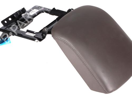armrest-center-console-mazda-6-estate-gj-gl-2012-40006387 main image