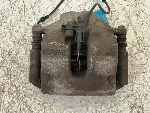 Right front brake caliper MERCEDES-BENZ C-CLASS (W204) C 200 CGI (204.048) | BP37454942M104 - Image 3