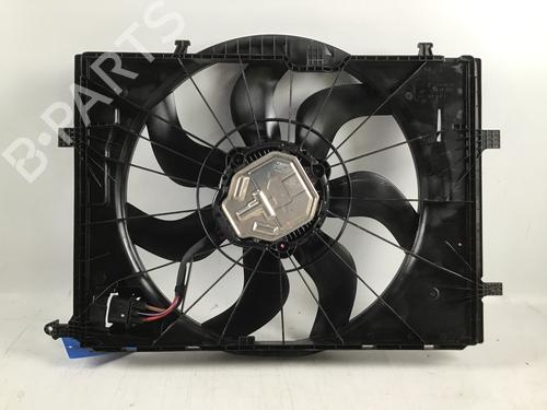 Used Radiator fan MERCEDES-BENZ C-CLASS T-Model (S205) AMG C 43 4-matic (205.264) (367 hp) 13689341
