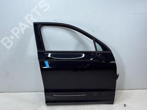 Used Right front door Right front door 37817839 37817839