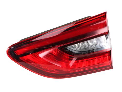 Højre baglygte bagklap OPEL INSIGNIA B Sports Tourer (Z18) 2.0 CDTi (35) (174 hp) 33207549