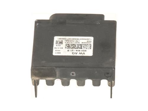 Used Electronic module Electronic module VW T-ROC (A11, D11) 1.5 TSI (150 hp) 34196764 34196764