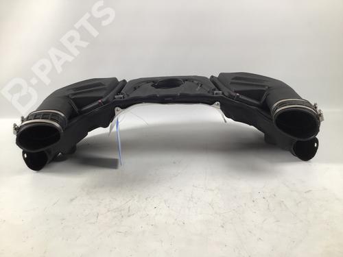 Used Air filter box Air filter box BMW X7 (G07) xDrive M 50 i (530 hp) 7806616 7806616