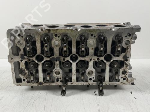 Used Cylinder head Cylinder head 25335129 25335129