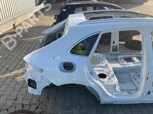 Used Right rear fenders Right rear fenders PORSCHE MACAN (95B) 3.0 S Diesel (258 hp) 10722010 10722010