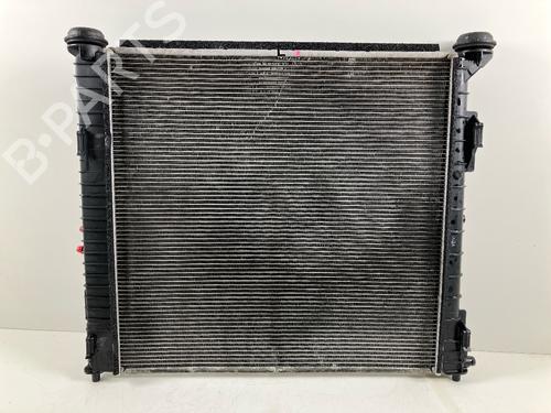 Used Water radiator Water radiator HYUNDAI STARIA Bus (US4) 2.2 CRDi (US4W) (177 hp) 39921650 39921650