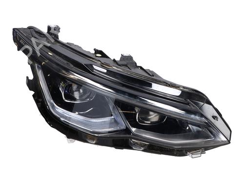 Used Right headlight VW GOLF VIII (CD1, DA1) 1.0 TSI (110 hp) 30323032