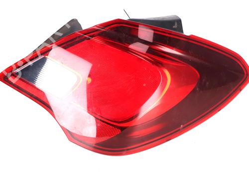Used Right taillight Right taillight 37468762 37468762