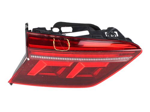 Feu de coffre gauche VW TIGUAN (AD1, AX1) 2.0 TDI (150 hp) 32084395