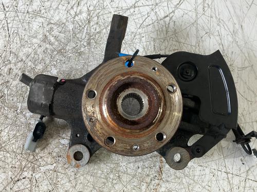 Used Right front steering knuckle Right front steering knuckle 37610198 37610198