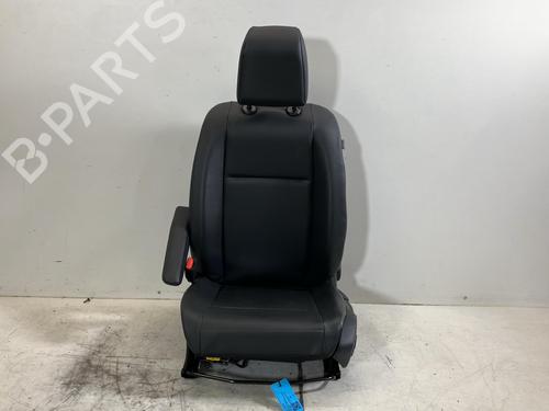 left-front-seat-peugeot-expert-van-v_-2016-39927969 main image