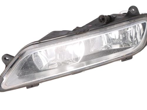 Used Right front fog light Right front fog light 37454726 37454726