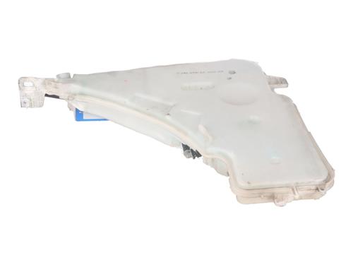 Used Windscreen washer tank BMW 3 (F30, F80) 320 d (163 hp) 26030333