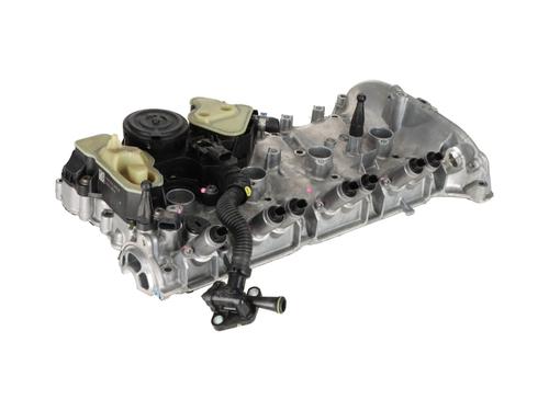 Used Valve cover VW GOLF VIII (CD1, DA1) 2.0 TSI R 4motion (320 hp) 30543496