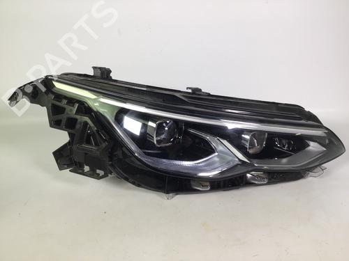 Used Right headlight Right headlight VW GOLF VIII (CD1, DA1) 1.0 TSI (90 hp) 33608360 33608360