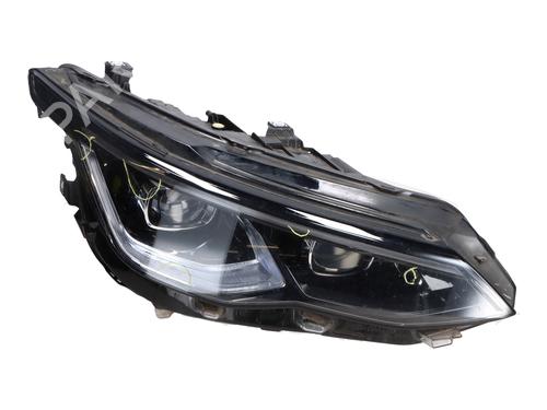 Used Right headlight VW GOLF VIII (CD1, DA1) 2.0 TSI R 4motion (320 hp) 30836482