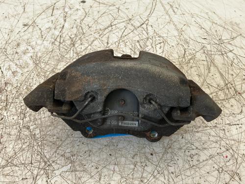 Left front brake caliper FORD KUGA II (DM2) 2.0 TDCi | BP37468616M105 - Image 2