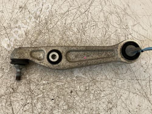 Used Left front suspension arm Left front suspension arm TESLA MODEL Y (5YJY) Long Range All-wheel Drive (514 hp) 39923330 39923330