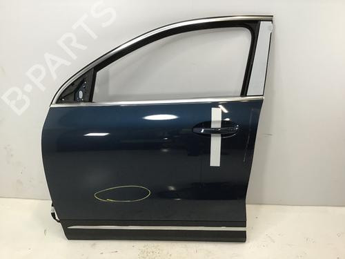 Used Left front door MERCEDES-BENZ GLA (H247) GLA 200 (247.787) (163 hp) 27260723