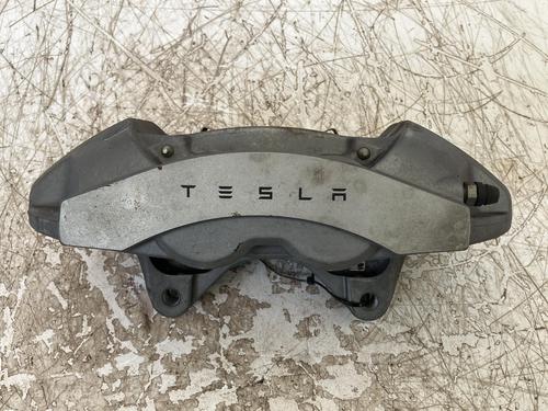 Right front brake caliper TESLA MODEL 3 (5YJ3) EV AWD | BP39923978M104 - Image 2