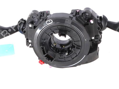 switch-bmw-3-touring-g21-g81-2019-37454680 main image