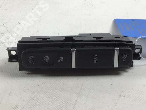 Used Switch TOYOTA SUPRA (DB_) 3.0 GR (DB41, DB42, DB43, DB45, DB46) (340 hp) 8629851