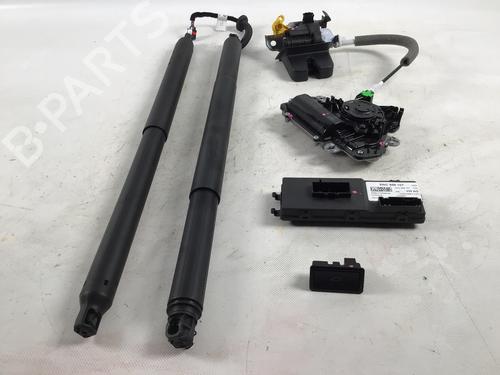 Used Electronic module Electronic module VW GOLF VIII Variant (CG5, DB5) 2.0 TDI (150 hp) 34406525 34406525