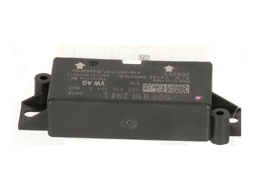 Used Electronic module Electronic module VW PASSAT B8 Variant (3G5, CB5) 2.0 TDI 4motion (190 hp) 33884667 33884667