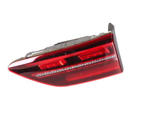 right-tailgate-light-vw-golf-viii-cd1-da1-2019-34442149 main image
